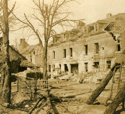 La vetreria a Soissons, Francia settentrionale, c1914-c1918 da Unbekannt