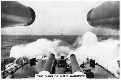 I cannoni della corazzata HMS Warspite da Unbekannt