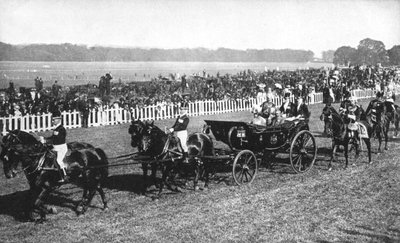 Il re e la regina che arrivano alle corse di Leopardstown, Dublino, luglio 1911 da Unbekannt