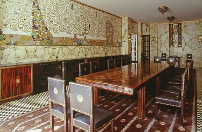 La sala da pranzo principale del Palazzo Stoclet, c. 1914 da Unbekannt