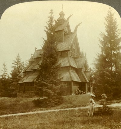 La vecchia Chiesa di Gol, un pittoresco edificio del XII secolo a Osoarshal, Norvegia, c1905 da Unbekannt