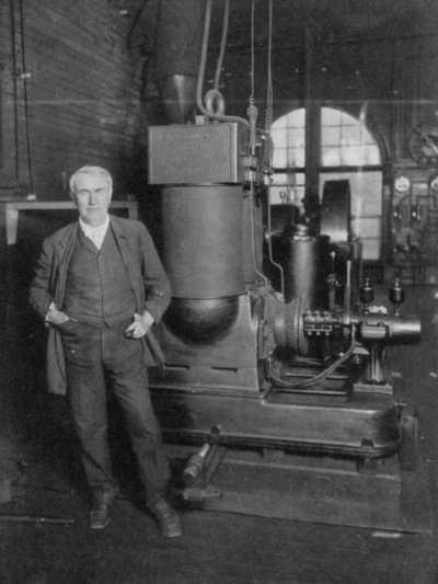 Thomas Alva Edison, inventore americano, con il suo primo dinamo per la produzione di luce elettrica da Unbekannt