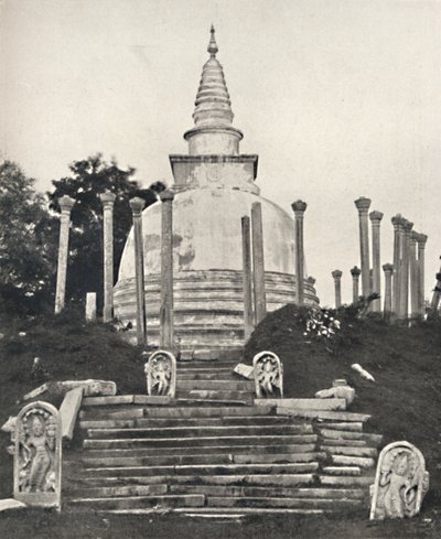 Thuparama Dagoba ad Anuradhapura, 1926 da Unbekannt