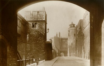 Torre di Londra. St. Thomas e la Torre della Campana, c1910 da Unbekannt