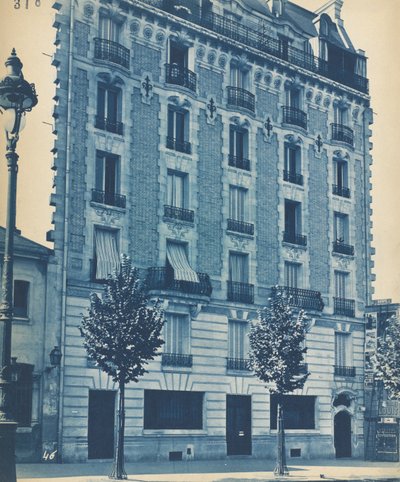 Facciata di una casa di città, c. 1900 da Unbekannt