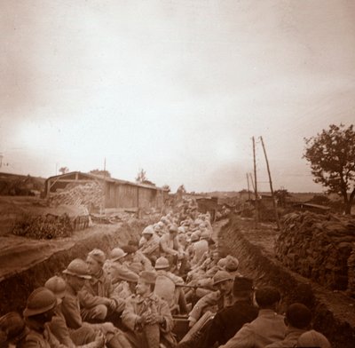 Truppe in vagoni aperti, Genicourt, Francia settentrionale, c1914-c1918 da Unbekannt
