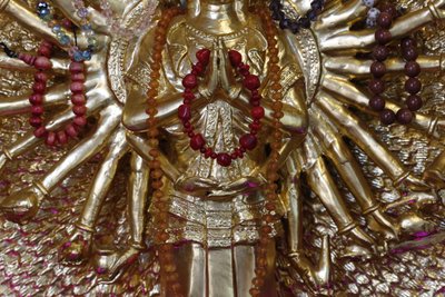 Tempio Buddista Tu An. Quan Am bodhisattva della compassione o dea della Misericordia, Saint-Pierre-en-Faucigny da Unbekannt