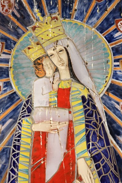 Vergine e bambino. Polonia. Basilica dell