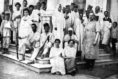 Soldati feriti curati dalla Croce Rossa serba, Prima Guerra Mondiale da Unbekannt