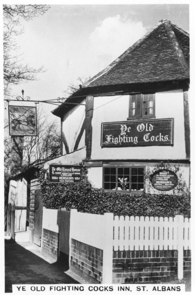 Ye Old Fighting Cocks Inn, St Albans, Hertfordshire, 1937 da Unbekannt