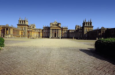 Blenheim Palace, vista esterna, costruito da John Vanbrugh e Nicholas Hawksmoor tra il 1705 e il 1722, Oxfordshire, UK da Unbekannt Unbekannt