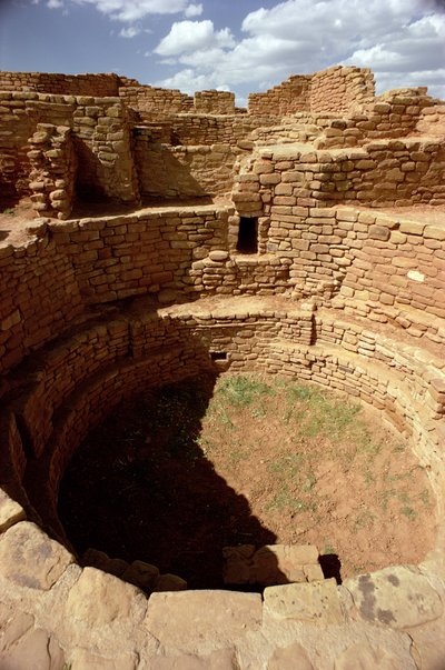 Ingresso a una Kiva, costruita c.11°-14° secolo da Unbekannt Unbekannt