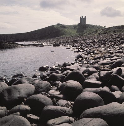 Vista di Dunstanburgh Castle, Northumberland da Unbekannt Unbekannt