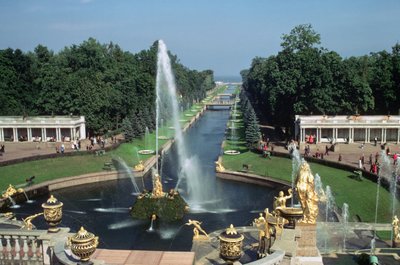 Vista della Fontana di Sansone e del canale, Palazzo di Peterhof da Unbekannt Unbekannt