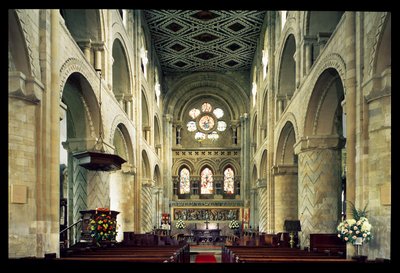Vista della navata della chiesa abbaziale, Waltham Abbey, Essex da Unbekannt Unbekannt