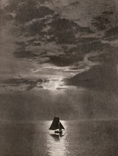 Un tratto di oceano illuminato dalla luna con una barca a vela da Unbekannter Künstler