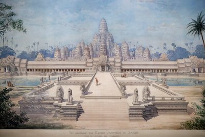 Museo delle Civiltà Asiatiche, Angkor, Esplorando la città sacra della Cambogia, Veduta della facciata orientale del Bayon di Louis Delaporte e Henri Deverin, Singapore, 2018 da Unbekannt
