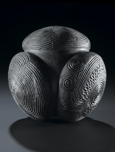 Sfera scolpita da Glass Hill, Towie, Aberdeenshire, Neolitico, c.3000 a.C. da Unbekannt