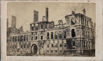 Comune di Parigi (1871): vista del Municipio dopo l