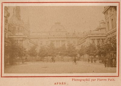 Comune di Parigi (1871): vista del Palais de Justice a Parigi dopo l
