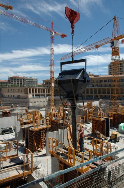 Cantiere dei nuovi quartieri di Aix en Provence da Unbekannter Künstler