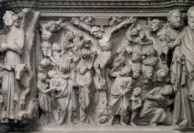 Scena della crocifissione: dettaglio del rilievo dalla parte superiore del pulpito esagonale progettato da Giovanni Pisano (1245-1329), c.1297 (marmo) (dettaglio) da Unbekannter Künstler