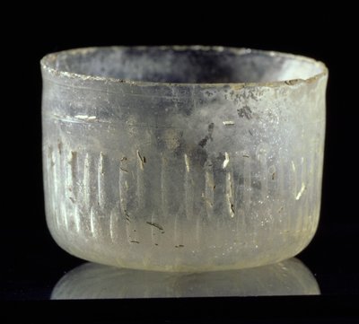 Coppa con decorazione a ruota, dalla Siria o Egitto, Periodo Islamico, c.900 d.C. (vetro) da Unbekannt