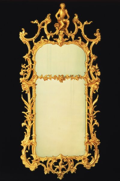 Specchio dorato di Giorgio III, con due piastre, cresta elaborata, centrata dalla figura di una scimmia su un supporto roccioso, c.1765 da Unbekannt
