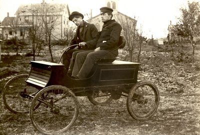 Automobile Hull Brothers, Stati Uniti, c.1903 (foto in bianco e nero) da Nicolas Liez