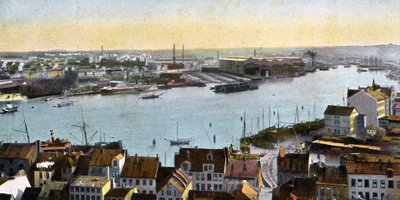 Kiel, Germania - vista del cantiere navale dalla Nicolaikirche da Unbekannter Künstler