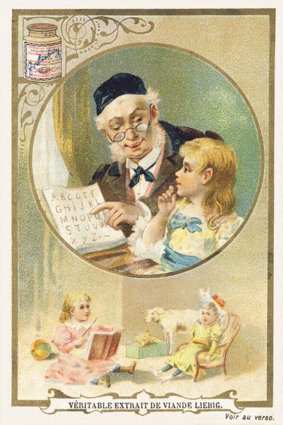 Lettura con il nonno. Cromolitografia pubblicitaria che rappresenta in una cornice circolare una persona anziana, una bambina al suo fianco. In basso nell
