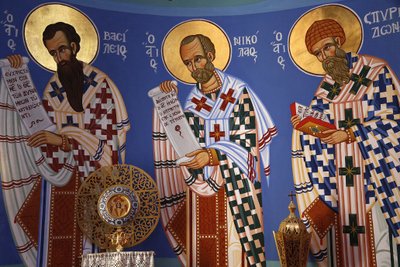 Oggetto liturgico e affresco nel santuario della chiesa ortodossa di Pedoulas da Unbekannt