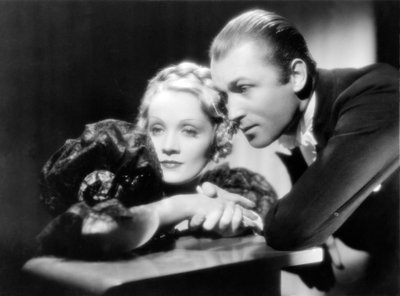 Marlene Dietrich e Brian Aherne da Unbekannt
