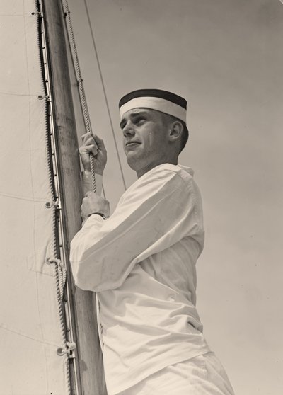Guardiamarina che issa la vela principale, Accademia Navale degli Stati Uniti, Annapolis, Maryland. 1942 da Unbekannt