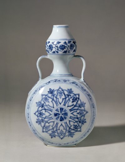 Bottiglia da pellegrino blu e bianca Ming, marchio Hsuan Te (1426-35) da Unbekannt
