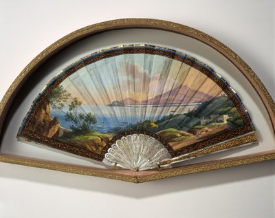 Modello di ventaglio di carta con un dipinto a gouache che rappresenta le destinazioni del Grand Tour, solitamente un viaggio pratico per artisti e intellettuali del XVIII e XIX secolo nei paesi del Mediterraneo durante la loro giovinezza per la loro educa da Unbekannt