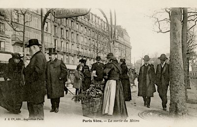 Parigi Métro - ingresso con arco art nouveau da Unbekannter Künstler