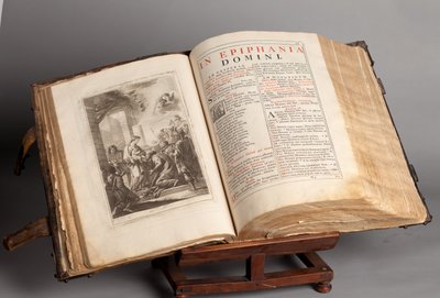 Museo parrocchiale. Messale in latino. Incisioni di Joachim Ballester. Carta e pelle. XVIII secolo. da Unbekannt