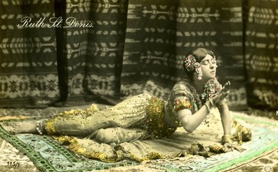 Cartolina con Ruth Saint Denis (Ruth Dennis) da Unbekannt