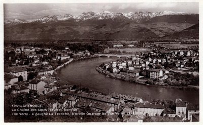 Grenoble: la catena delle Alpi, l