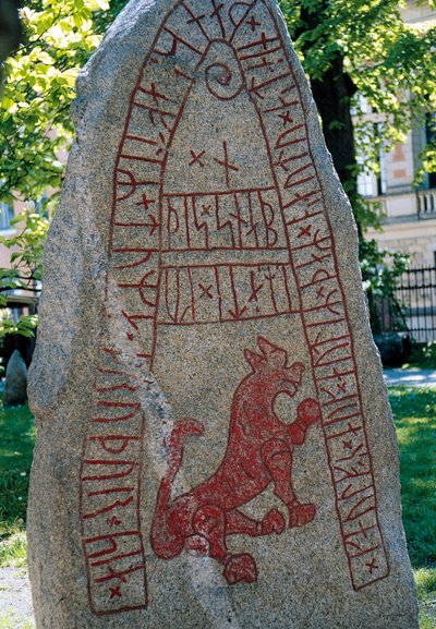 Pietra runica, Lund, Svezia. Civiltà vichinga da Benjamin Baud