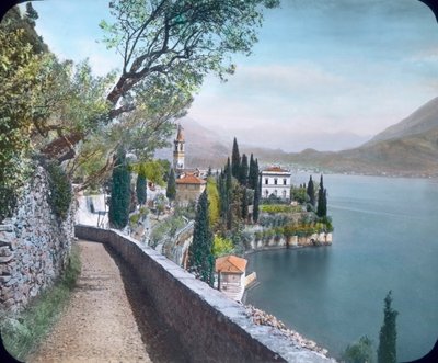 Il comune di Varenna sul Lago di Como nel Nord Italia da Unbekannter Künstler