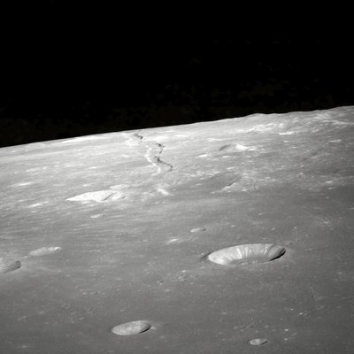 Vista di Rima Ariadaeus sulla Luna da Unbekannter Künstler