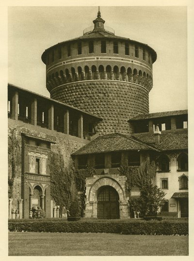 Veduta del cortile del Castello Sforzesco a Milano da Unbekannt