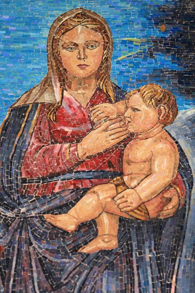 Vergine e bambino. Guatemala. Basilica dell