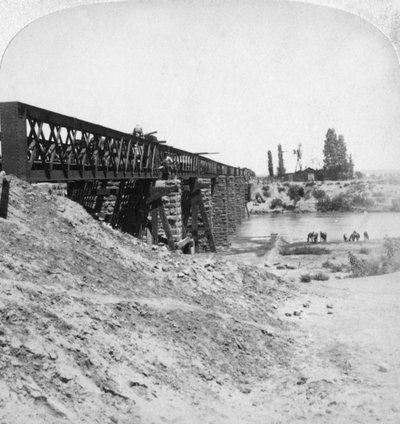 Ponte sul fiume Modder, Sudafrica, 21 febbraio 1900 da Underwood and Underwood