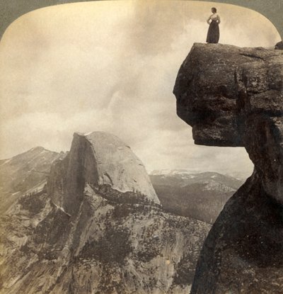 Panorama della natura più grandiosa - da Glacier Point N.E. Yosemite Valley, Cal., 1902 da Underwood and Underwood