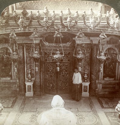 Tomba di San Pietro, Basilica di San Pietro, Roma, Italia da Underwood and Underwood