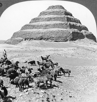 La Piramide di Sakkarah, Egitto, 1905 da Underwood and Underwood
