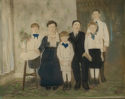 Ritratto di famiglia da Unidentified